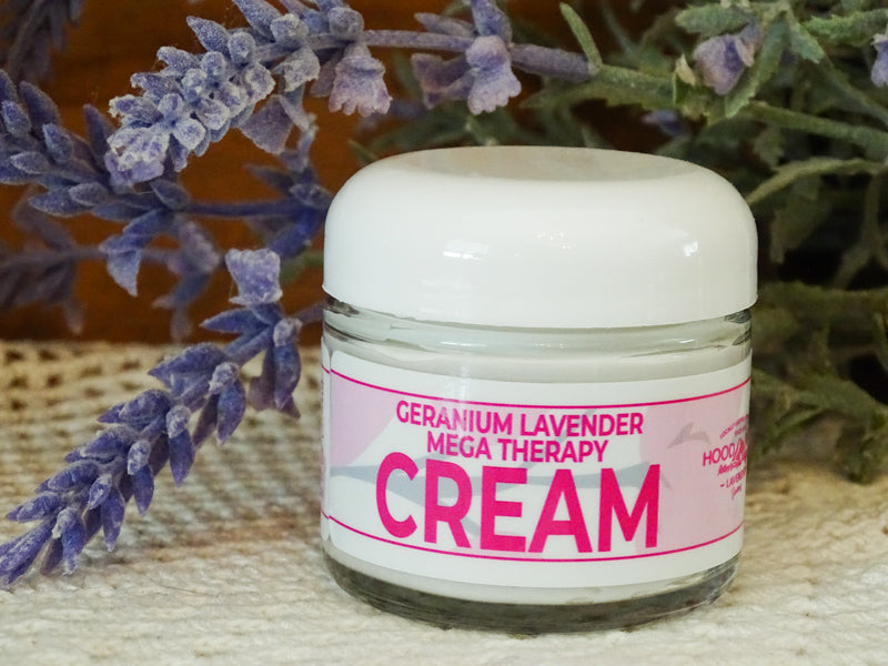 Lilac vs Lavender : What's The Difference? - Nourish Your Glow
