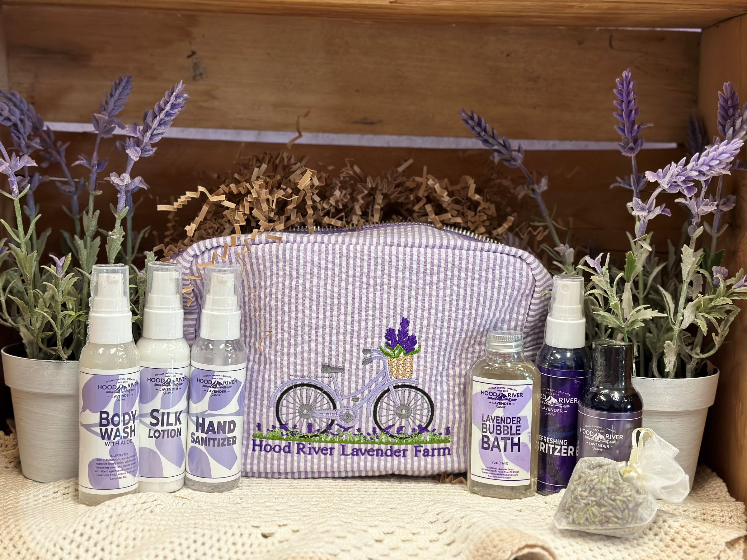 lavender plant gift set Luxury Travel Gift Set